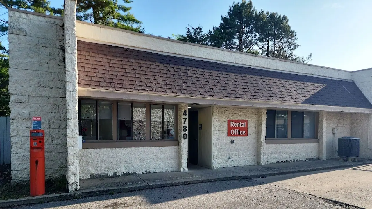 Public Storage, RV storage in Upper Arlington