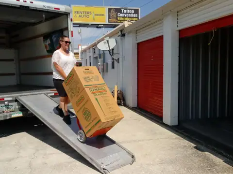 Self-Storage at U-Haul in Largo, FL
