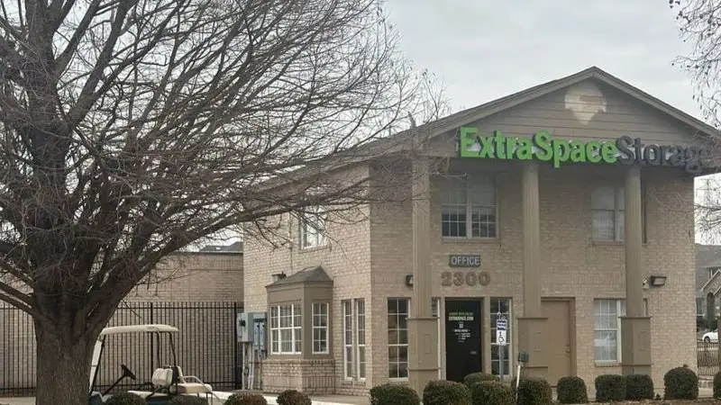 Extra Space Storage, RV storage in Carrollton