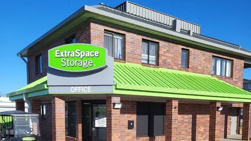 Extra Space Storage, RV storage in St Charles