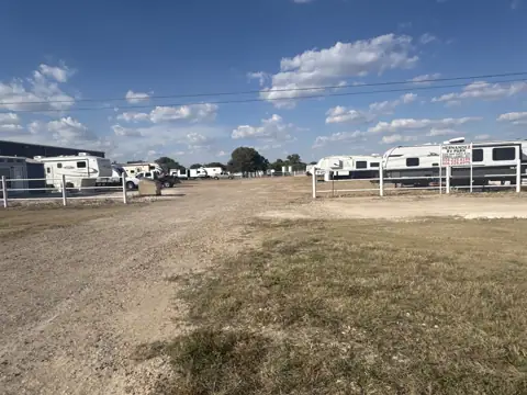 Hernandez Rv Park in Perryton, TX