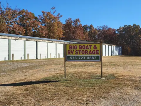 Big Boat & RV Storage in Gravois Mills, MO