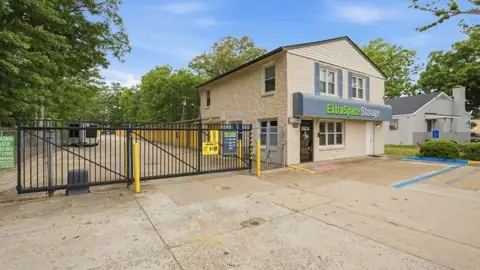 Extra Space Storage in Newport News, VA