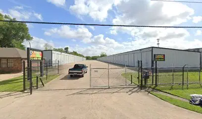 Durrett Storage Center, RV storage in Pasadena