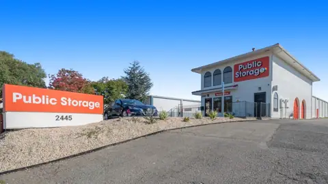 Public Storage in Castro Valley, CA