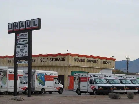 U-Haul Moving & Storage at Ina Rd in Tucson, AZ
