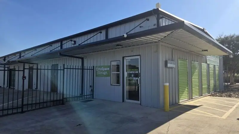 Extra Space Storage, RV storage in Converse