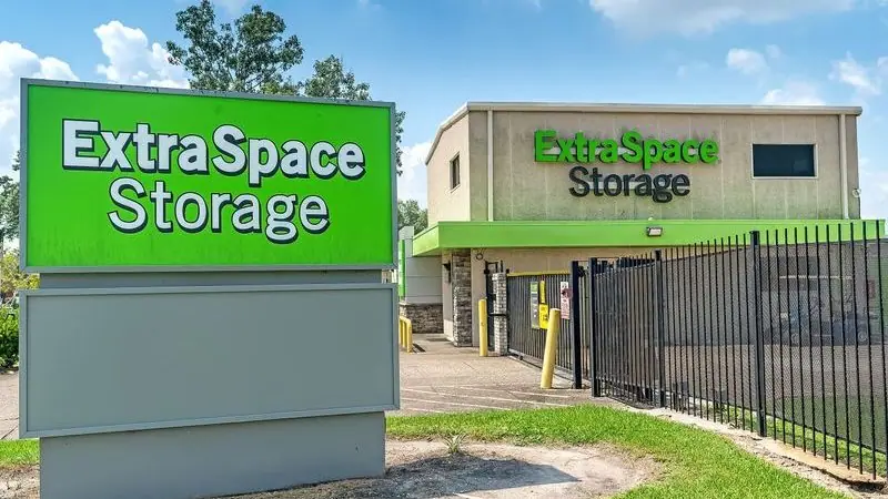 Extra Space Storage, RV storage in Humble