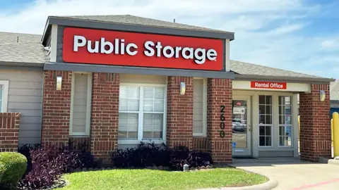 Public Storage photo 2