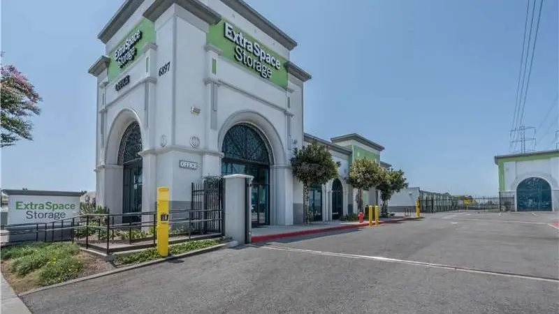 Extra Space Storage, RV storage in Long Beach