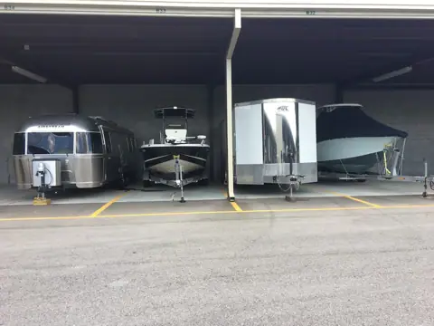 Honey Bee RV Storage in Bonita Springs, FL