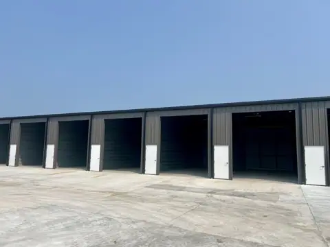 Mammoth Mega Storage photo 3