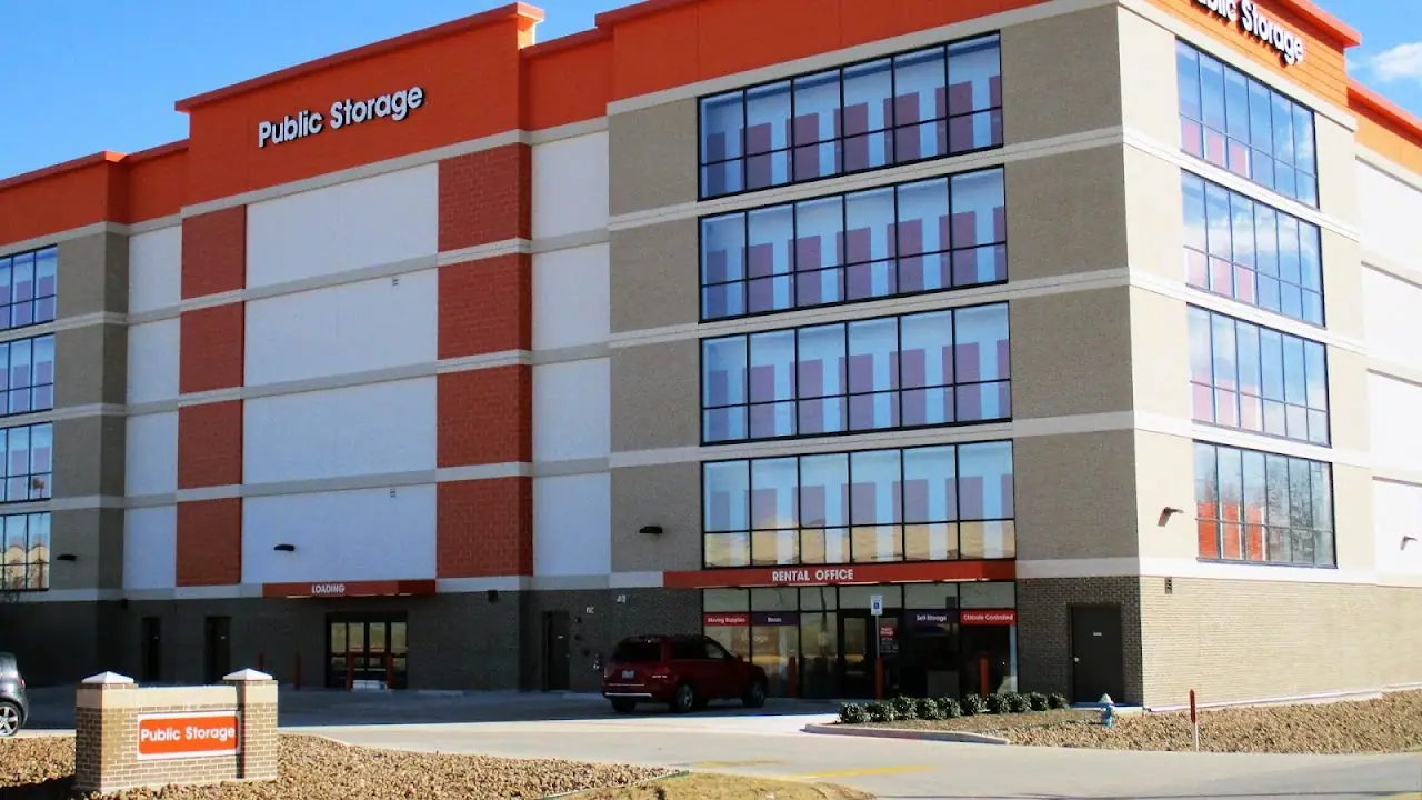 Public Storage, RV storage in Richmond