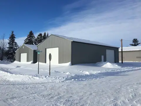 CDJ Storage in Isle, MN