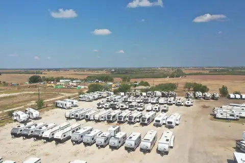 San Antonio RV's Storage in Seguin, TX