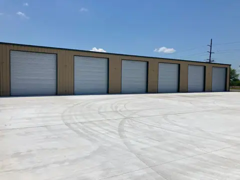 LaBrie RV Storage in Beaumont, TX
