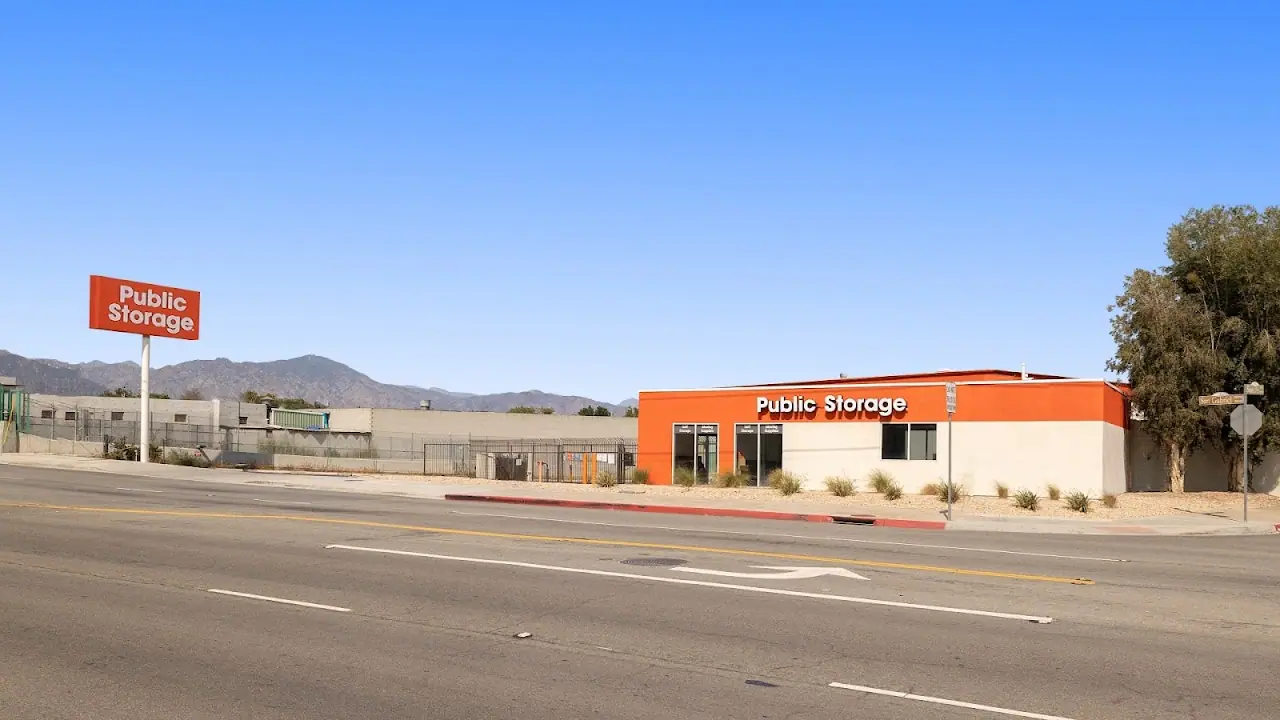 Public Storage, RV storage in San Gabriel