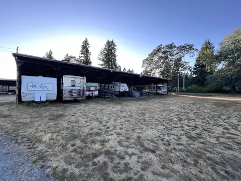 Howard's RV Storage in Olympia, WA