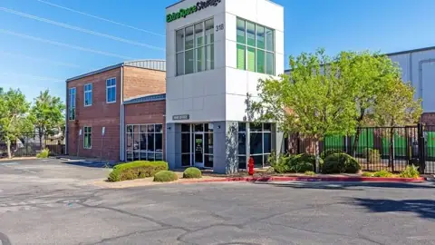 Extra Space Storage in Henderson, NV
