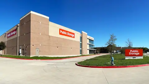 Public Storage in Allen, TX