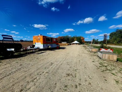 Van Dyke Road RV & Car Storage in Romeo, MI