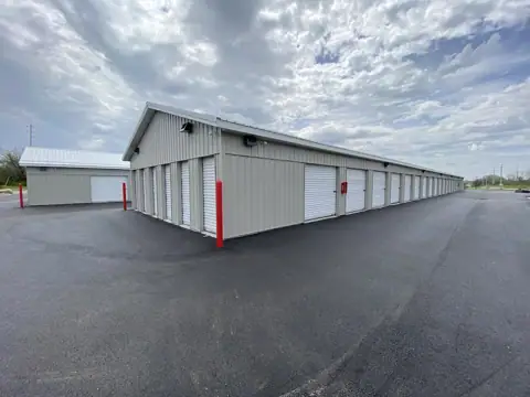 A 2 RV Storage in Springfield, OH