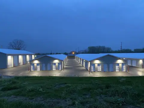 A 2 RV Storage photo 3