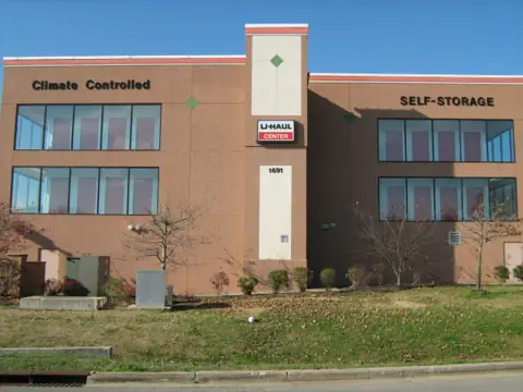 U-Haul Moving & Storage of Cool Springs in Brentwood, TN