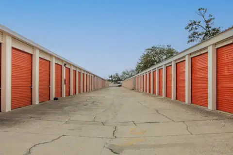 Public Storage photo 2