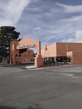Public Storage photo 2