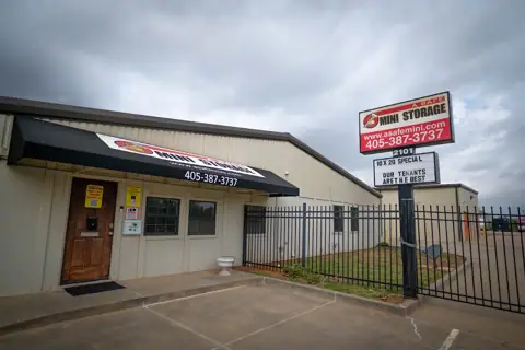 A Safe Mini Storage in Moore, OK
