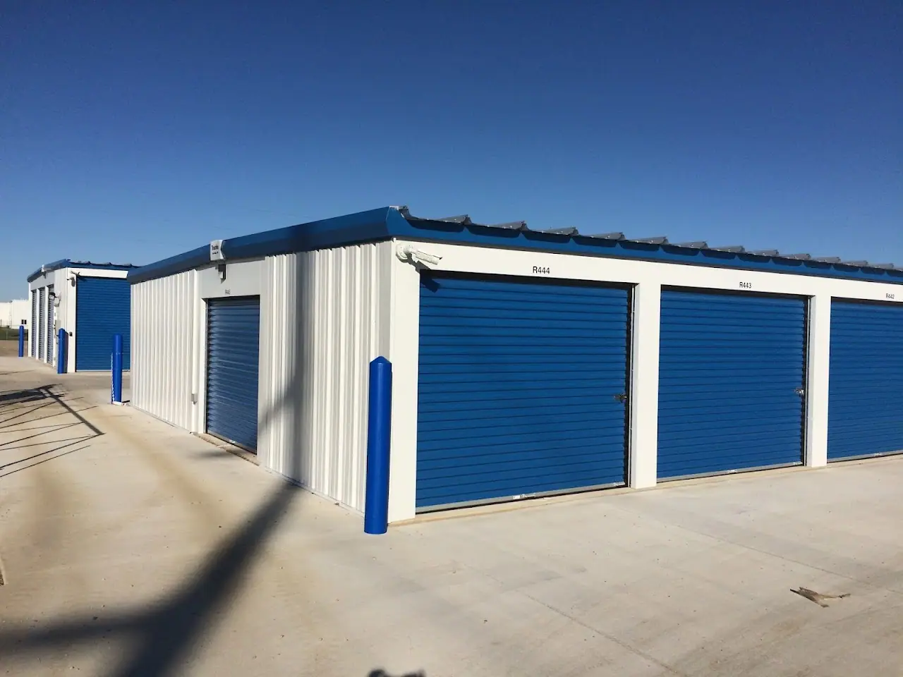 Access Storage, RV storage in Brookings