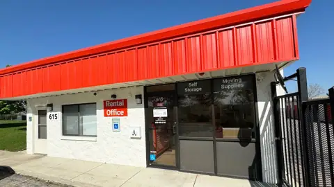 Public Storage in Bolingbrook, IL
