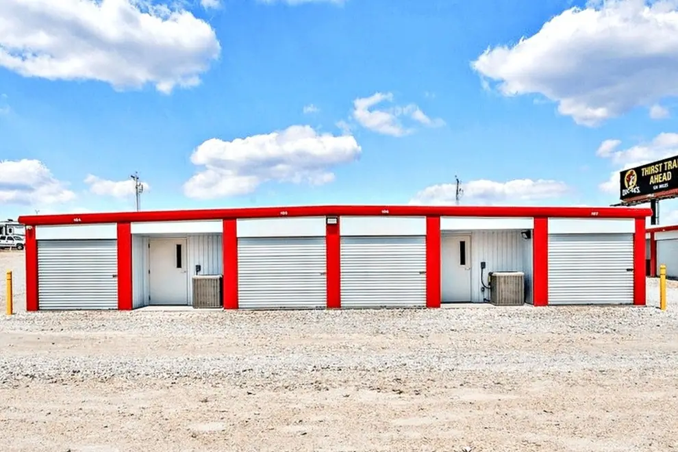 BE Safe Storage, RV storage in Bruceville