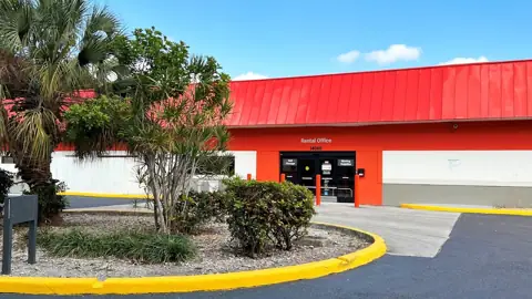 Public Storage photo 2