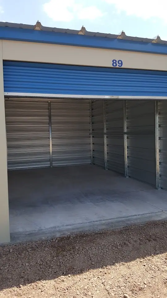 Four Seasons Storage, RV storage in Highbridge