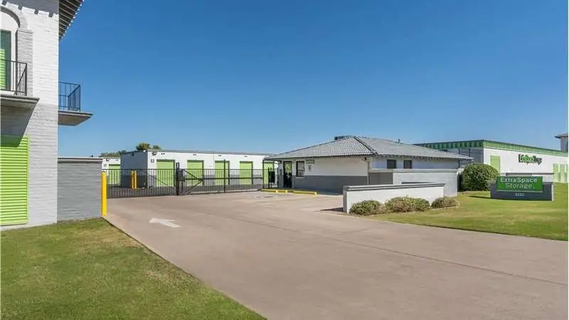 Extra Space Storage, RV storage in Tempe