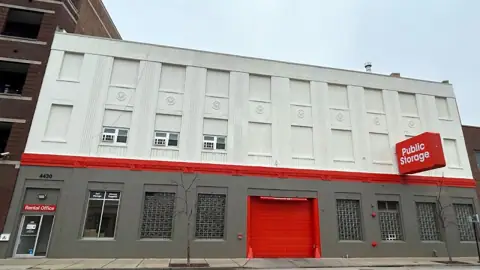 Public Storage in Chicago, IL