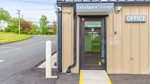 Extra Space Storage in Suffield, CT
