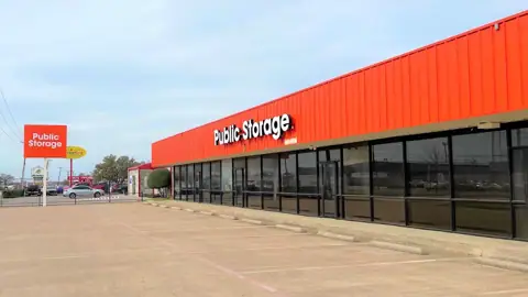 Public Storage photo 2