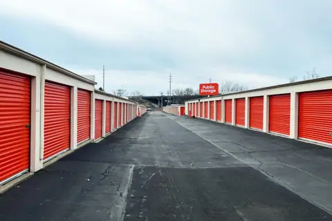 Public Storage photo 3