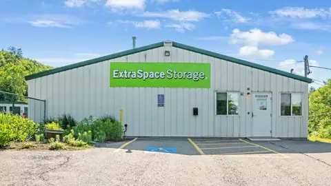 Extra Space Storage in Swanzey, NH