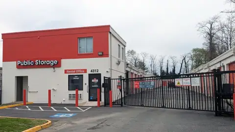 Public Storage in Annandale, VA