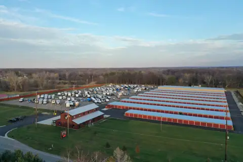 National Storage in Fenton, MI
