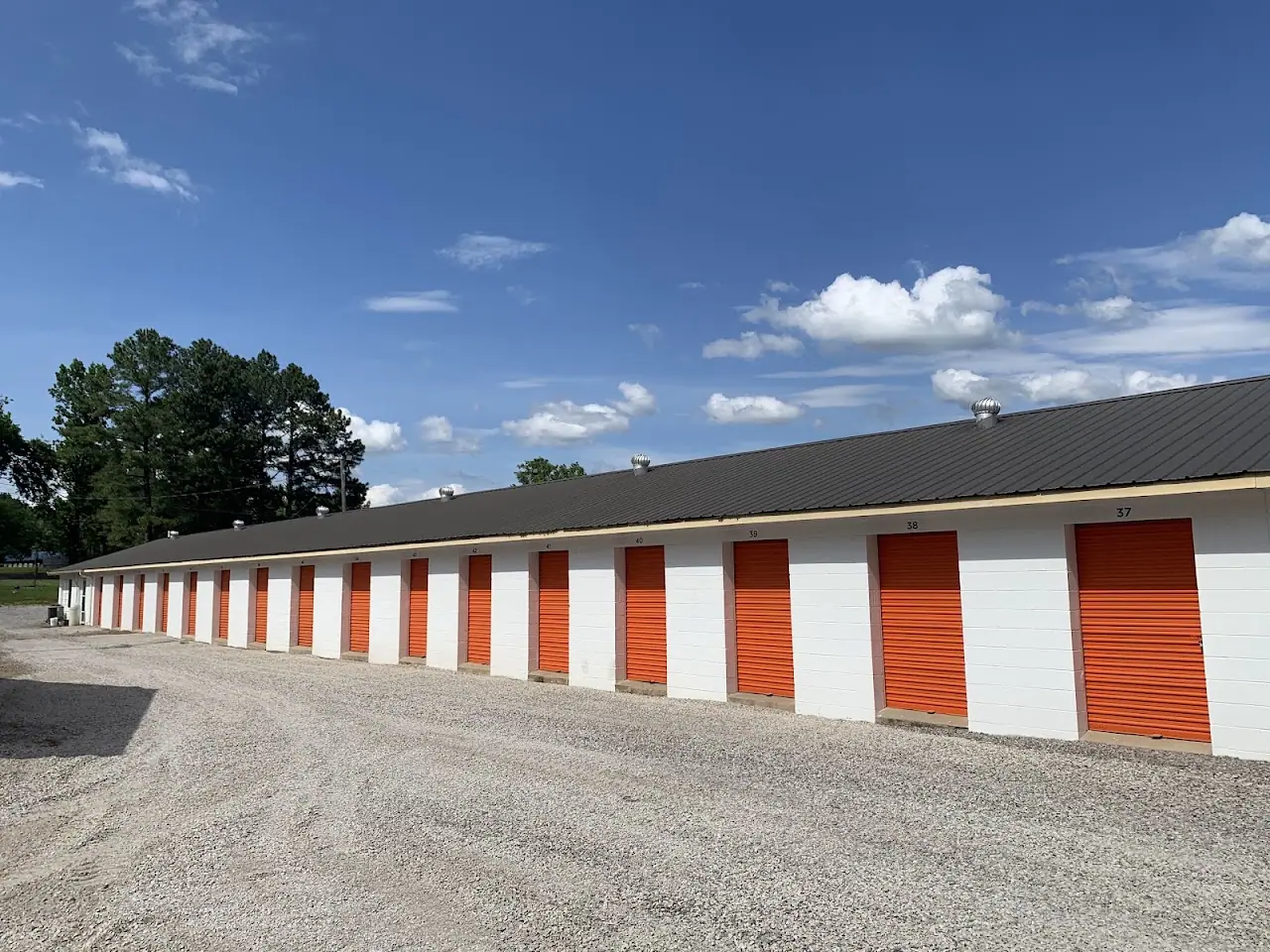 Saving Space Storage, RV storage in Gardendale