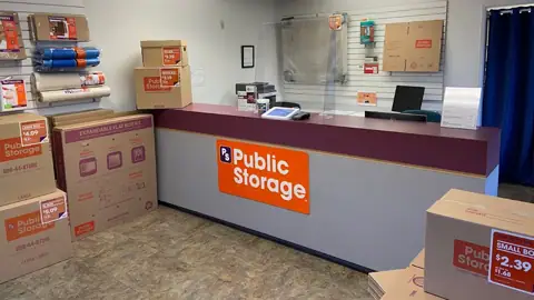 Public Storage in Mountlake Terrace, WA