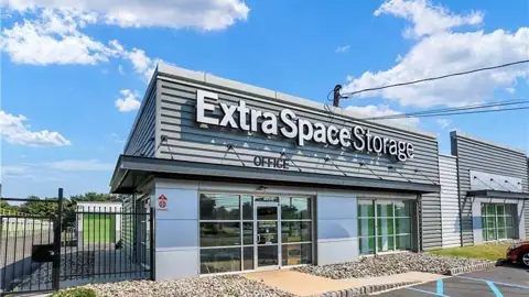 Extra Space Storage photo 2