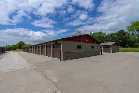 Storage Lion in Slinger, WI