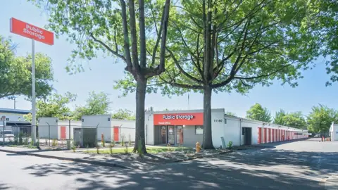 Public Storage photo 2