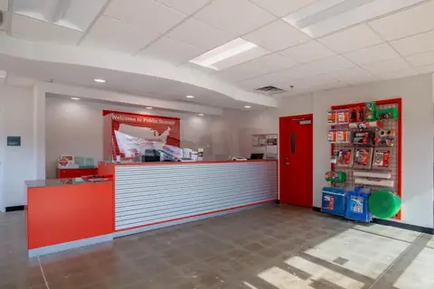 Public Storage photo 2